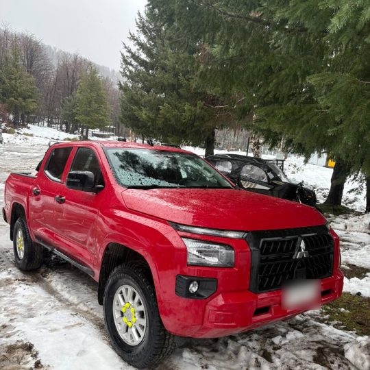camioneta-mitsubishi-l200-tres-cuartos-540x540.jpg