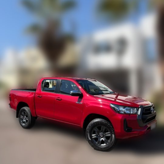 camioneta-toyota-hilux-lateral-540x540.jpg